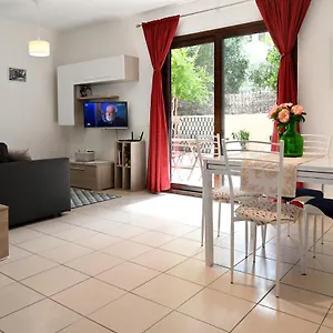 Downtown Garden Appartamento Olbia